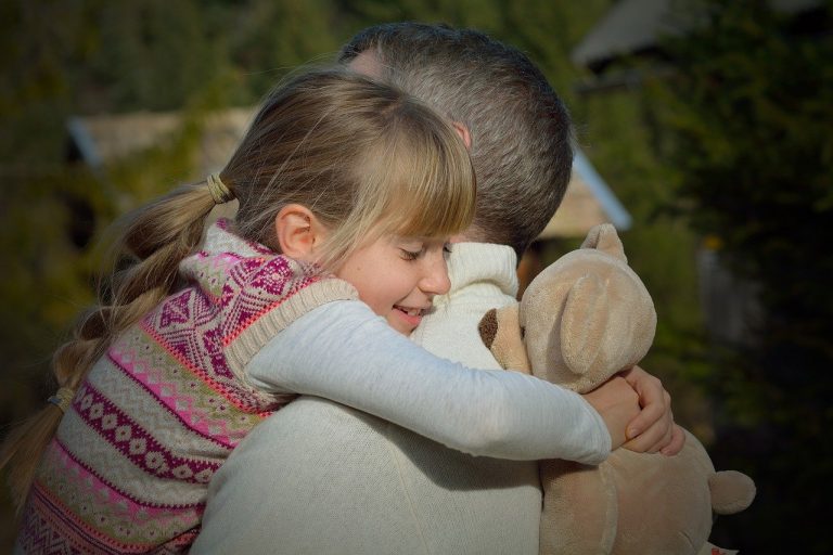 padre troppo geloso cosa fare