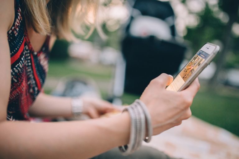 figli digitali: cosa devono fare i genitori