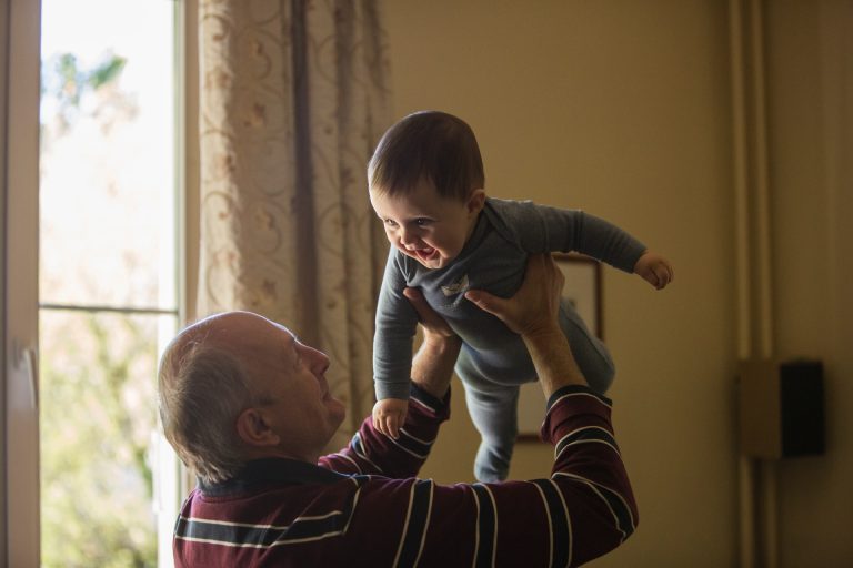 pressioni dei nonni per iniziare a usare il vasino