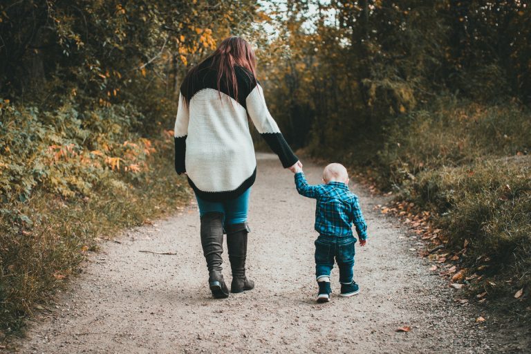 il bambino non cammina ancora