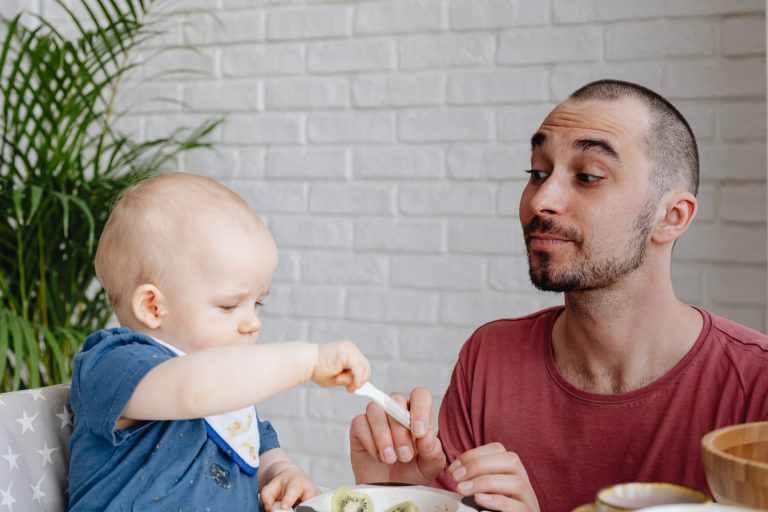 Sviluppo linguistico del bambino a 18 mesi